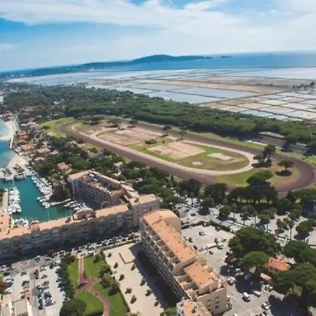 Park 2 * Hyères